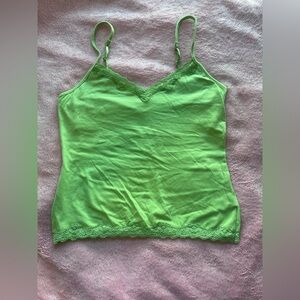 lime green lace cami 💚 suzy shier s-m